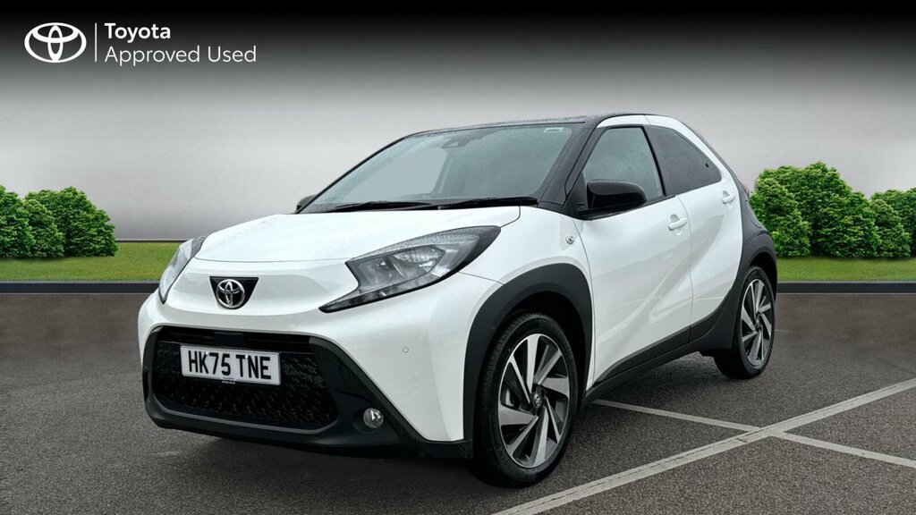 Toyota Aygo X 1.0 Vvt-i Edge Hatchback Euro 6 HK75TNE White #3