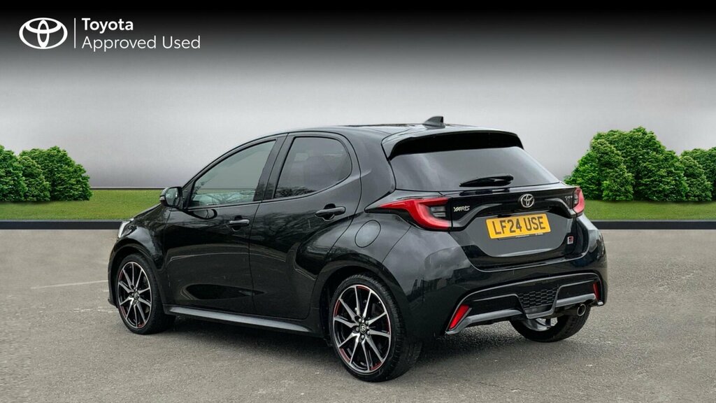 Toyota Yaris 1.5 Vvt-h Gr Sport Hatchback Hybrid E-c LF24USE Black #5