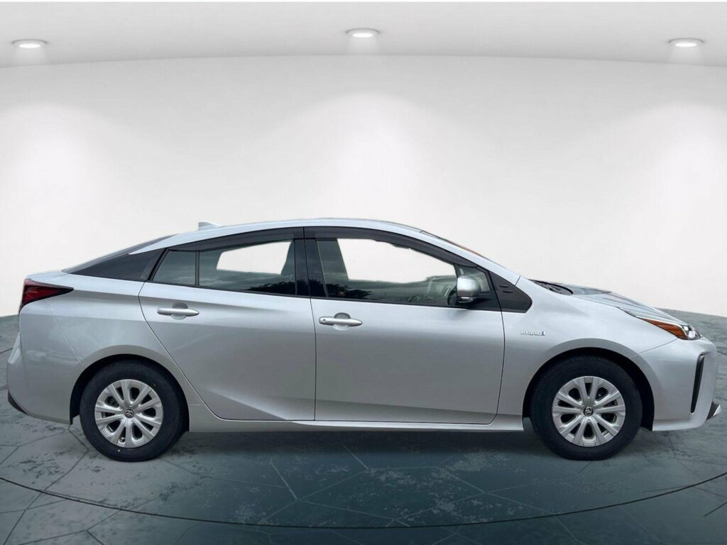 Toyota Prius 1.8 Vvti Excel Euro 6 Ss Cvt BR19PZV Silver #2