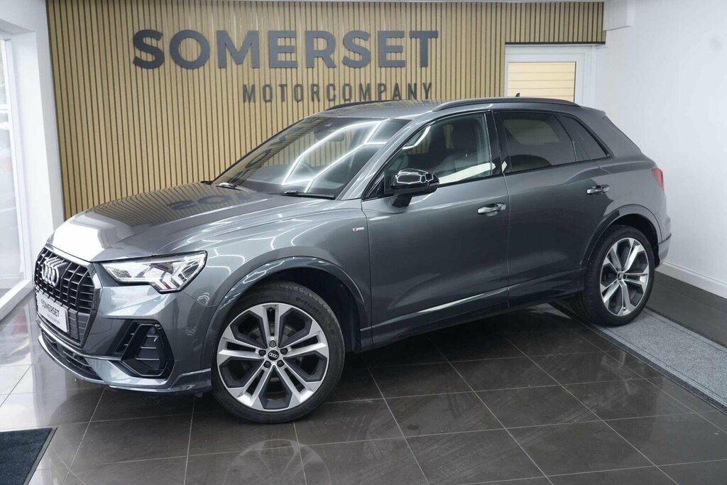 Audi Q3 Suv 1.5 Tfsi Cod 35 Black Edition Euro 6 Ss Grey