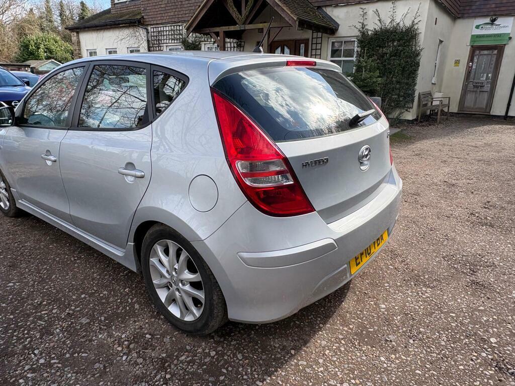 Hyundai I30 1.4 Comfort Euro 5 Silver #5