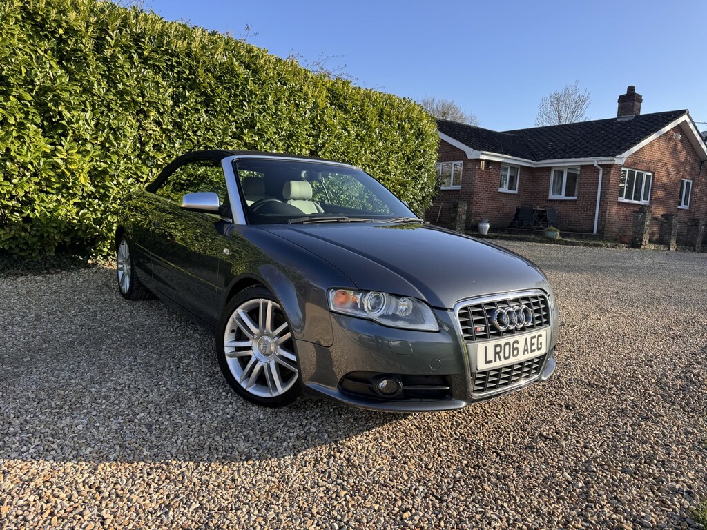 Audi S4 Convertible 4.2 200606 Grey #2