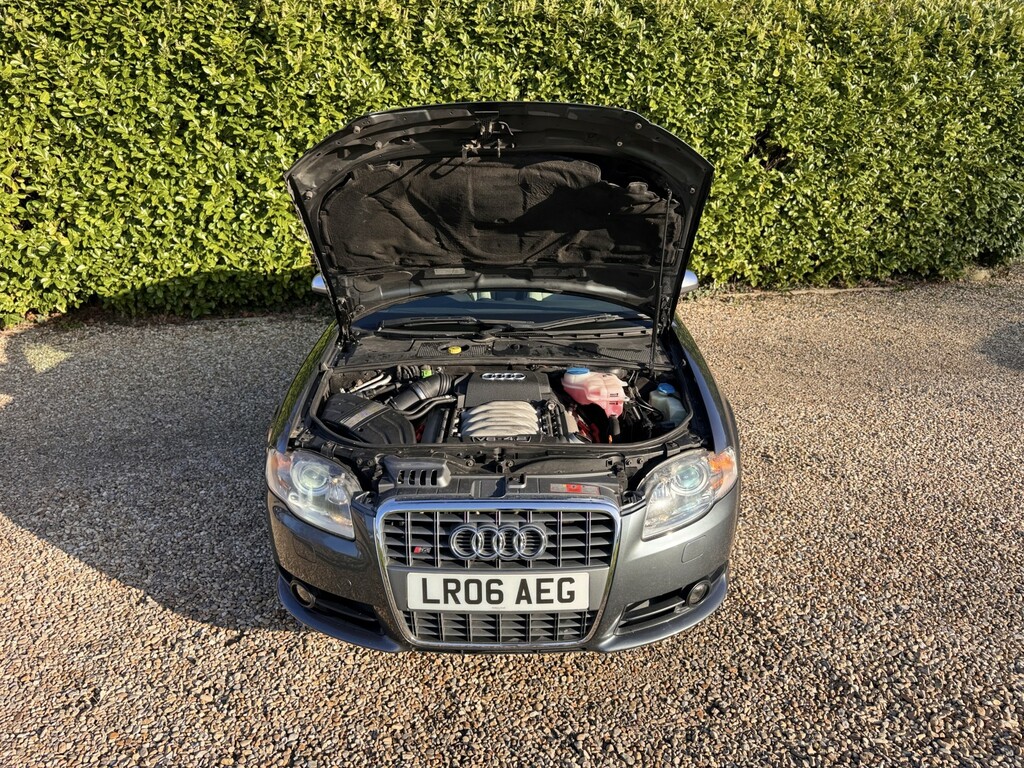 Audi S4 Convertible 4.2 200606 Grey #3