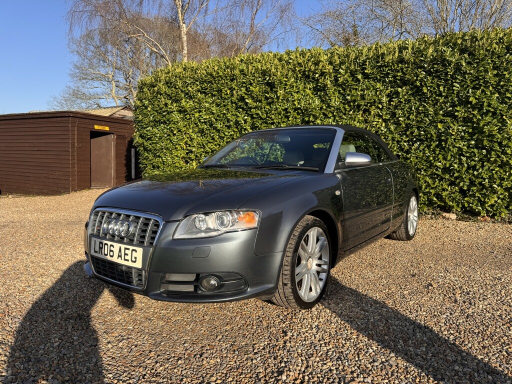 Audi S4 Convertible 4.2 200606 Grey #4