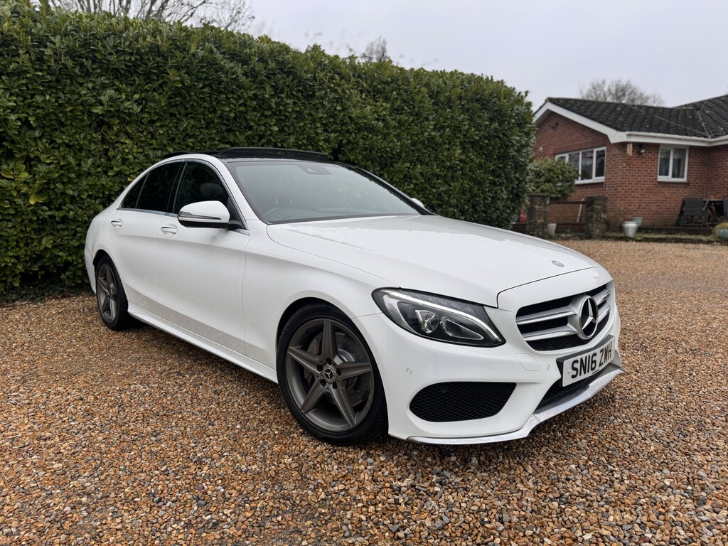 Mercedes-Benz C Class Saloon 2.1 C300dh Amg Line 201616 White