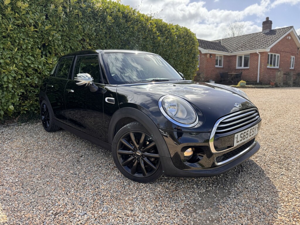 Mini Hatch Hatchback 1.5 5-Door Hatch Cooper 201565 Black