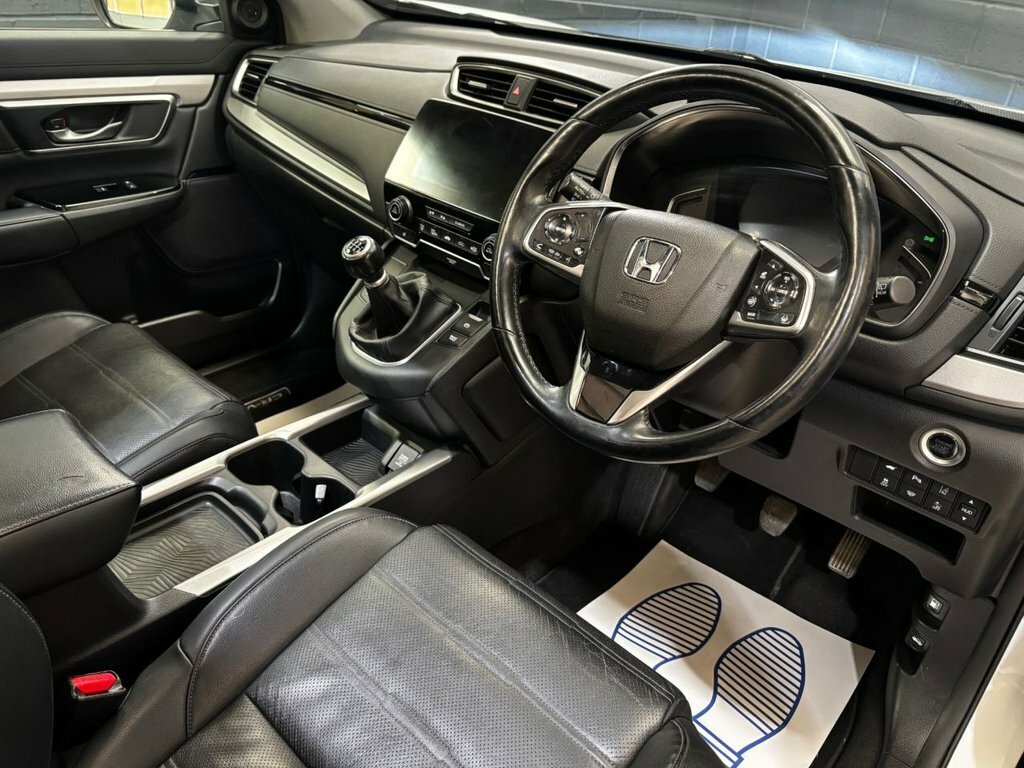 Honda Cr-V 1.5L Ex OE69UCF White #2