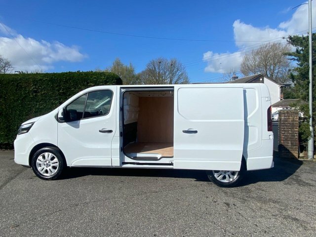 Nissan Primastar 30 Tekna L2 H1 Lwb 2.0 Dci 130 Ps SC26WXV White #5
