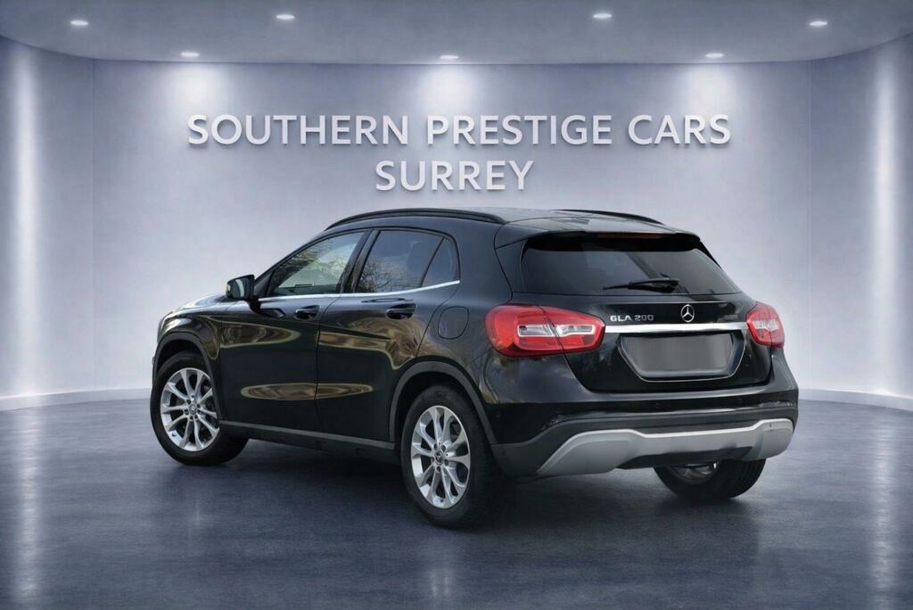 Mercedes-Benz GLA Class 1.6 Gla200 Se Executive 7G-dct Euro 6 Ss  Black #4