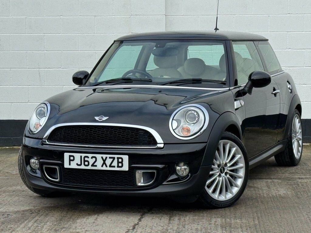 Mini Hatch 1.6L Cooper S Inspired By Goodwood GT02SHE Black #5