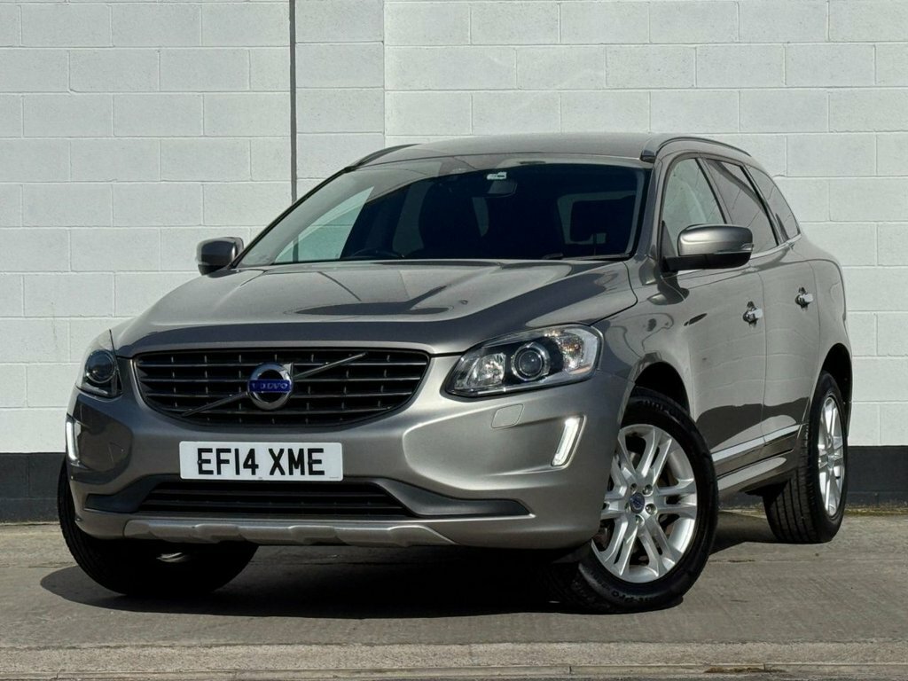 Volvo XC60 2L Se Lux Nav EF14XME Gold #6