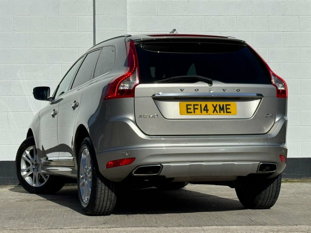 Volvo XC60 2L Se Lux Nav EF14XME Gold #5