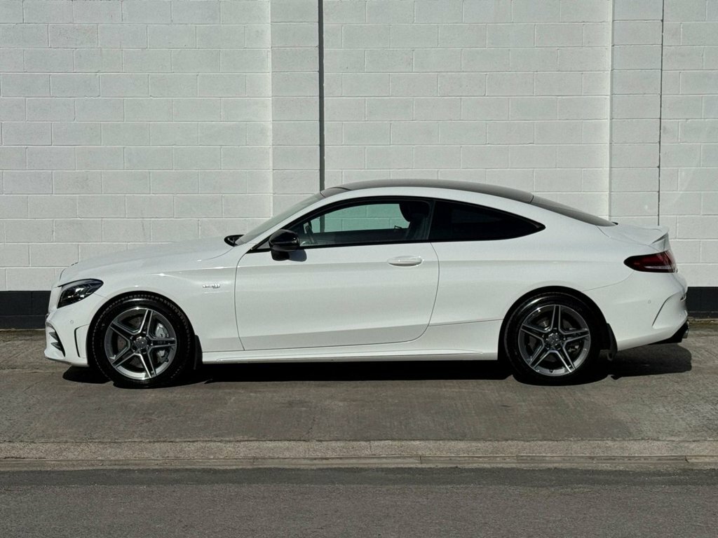 Mercedes-Benz C Class 3L Amg White #4