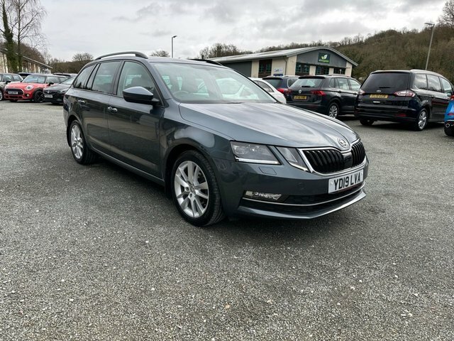 Skoda Octavia Tdi Se L Estate YD19LVA Grey #2