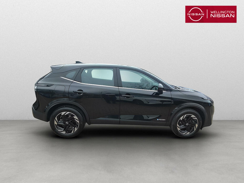 Nissan Qashqai 1.5 E-power Acenta Premium WD25HZX Black #2