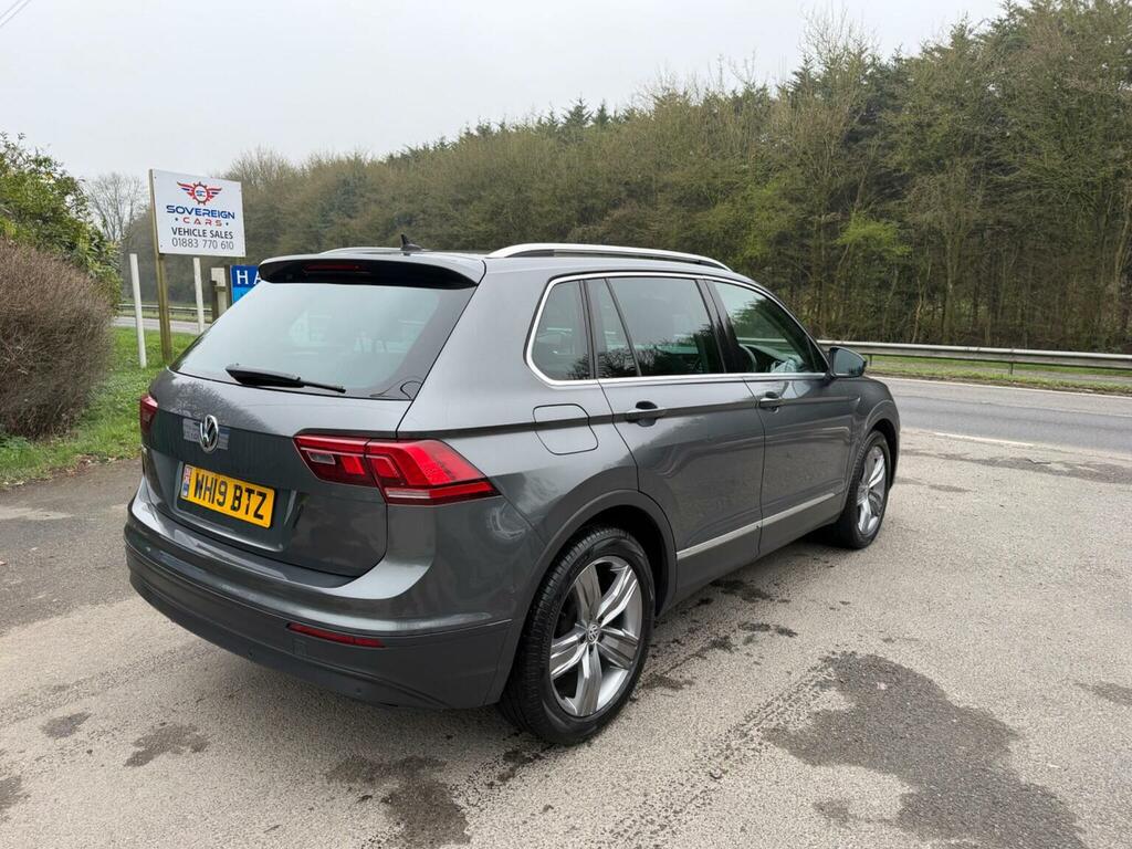 Volkswagen Tiguan Suv 1.5 Tsi Evo Match Euro 6 Ss 201919 WH19BTZ Grey #4