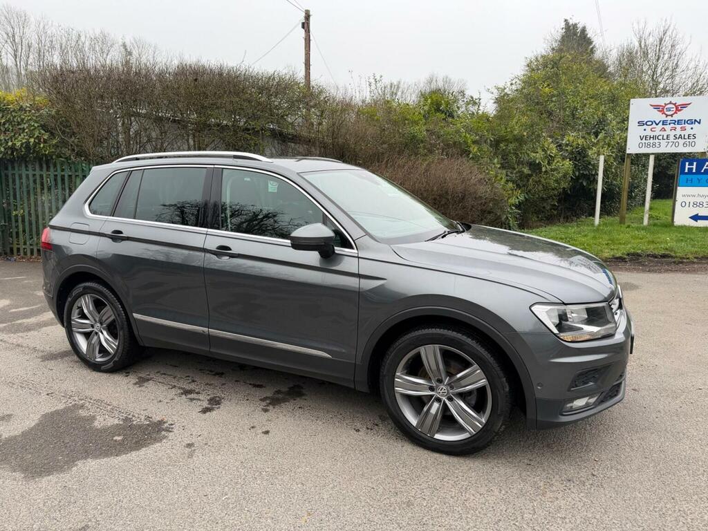 Volkswagen Tiguan Suv 1.5 Tsi Evo Match Euro 6 Ss 201919 WH19BTZ Grey #2