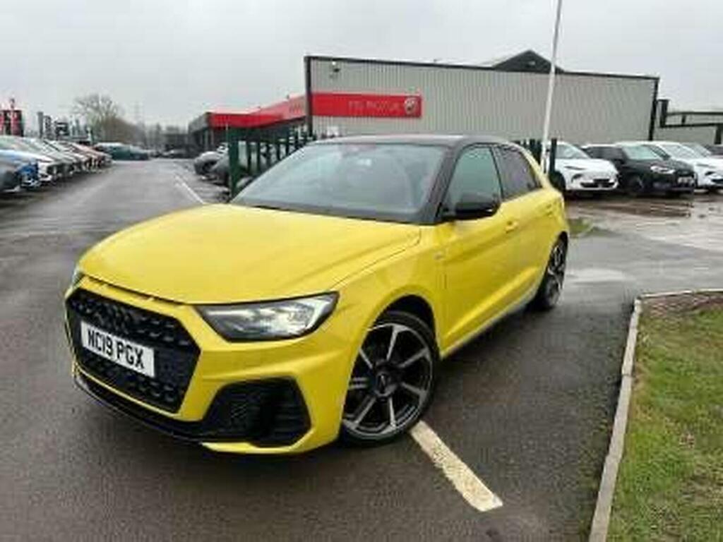 Audi A1 Hatchback 1.5 Tfsi 35 S Line Contrast Edition Spor Yellow