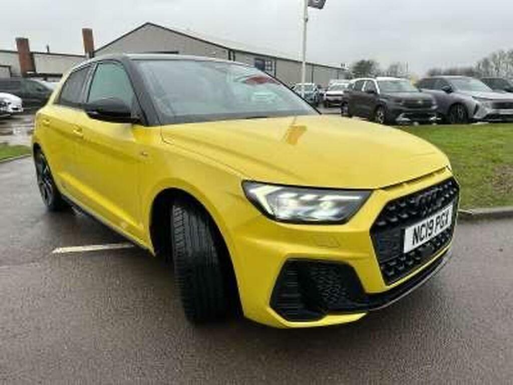 Audi A1 Hatchback 1.5 Tfsi 35 S Line Contrast Edition Spor T26JAK Yellow #3