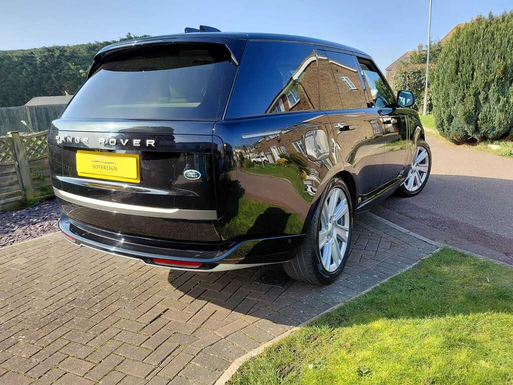 Land Rover Range Rover 3.0 D300 Mhev Hse Black #3