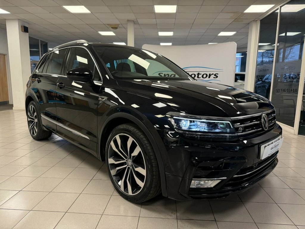 Volkswagen Tiguan 2L R-line Black