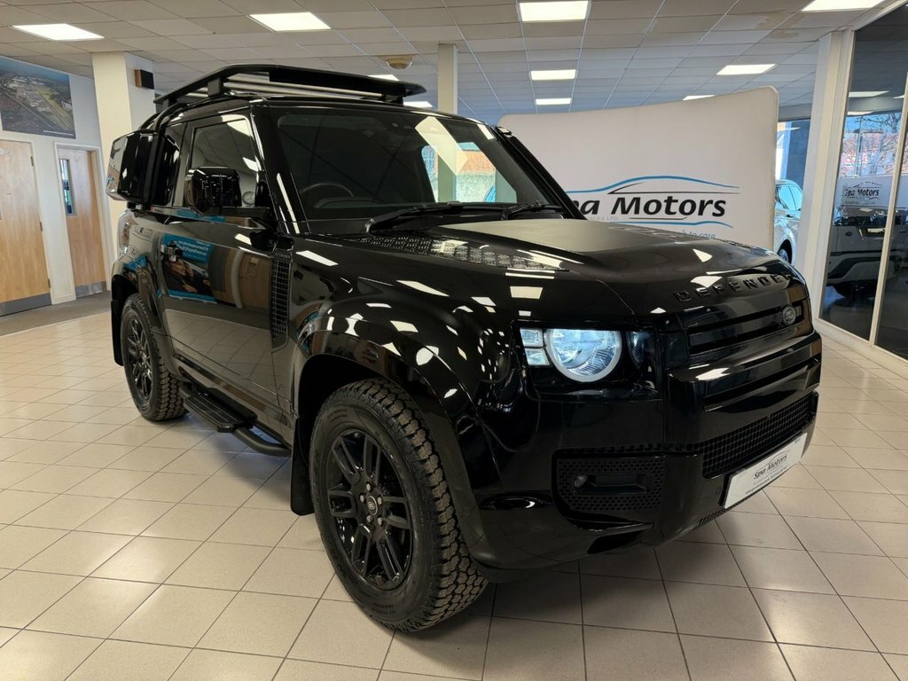Land Rover Defender 3L Null Black
