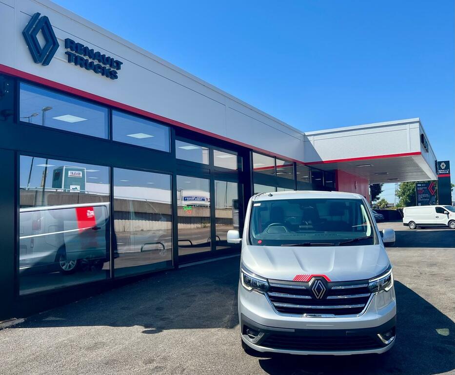 Renault Trafic Trafic Exclusive - Van E6 - L2h1 Silver #2