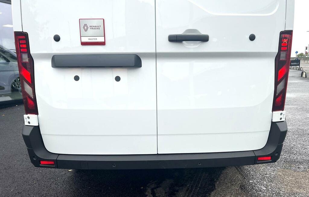 Renault Master Master Red Van 3T5 E6e - L3h2  White #5