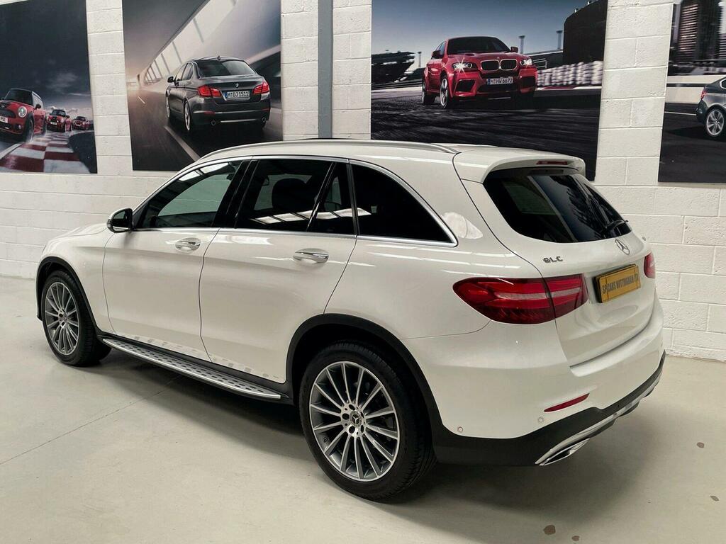 Mercedes-Benz GLC Class Suv 2.0 Glc250 Amg Line Premium G-tronic 4Matic FX19GOA White #4