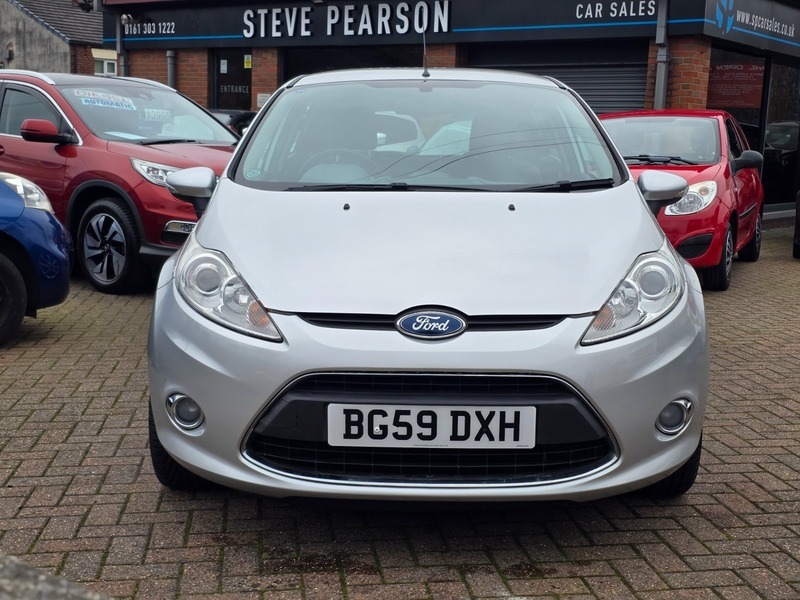 Ford Fiesta Zetec Silver #2