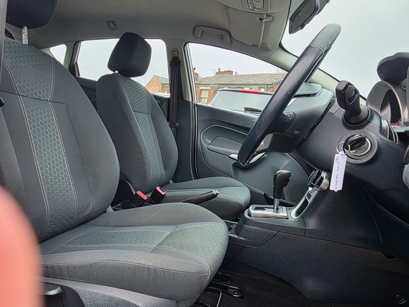 Ford Fiesta Zetec Silver
