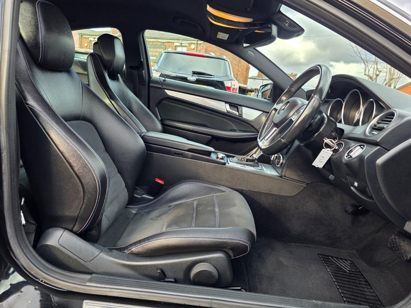 Mercedes-Benz C Class C250 Cdi Amg Sport Black