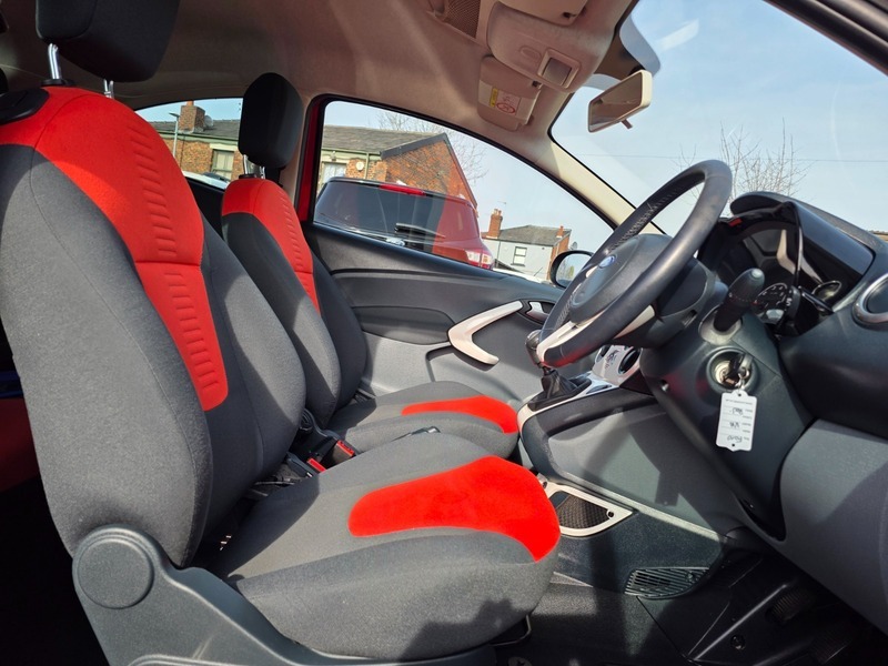 Ford KA Zetec Red
