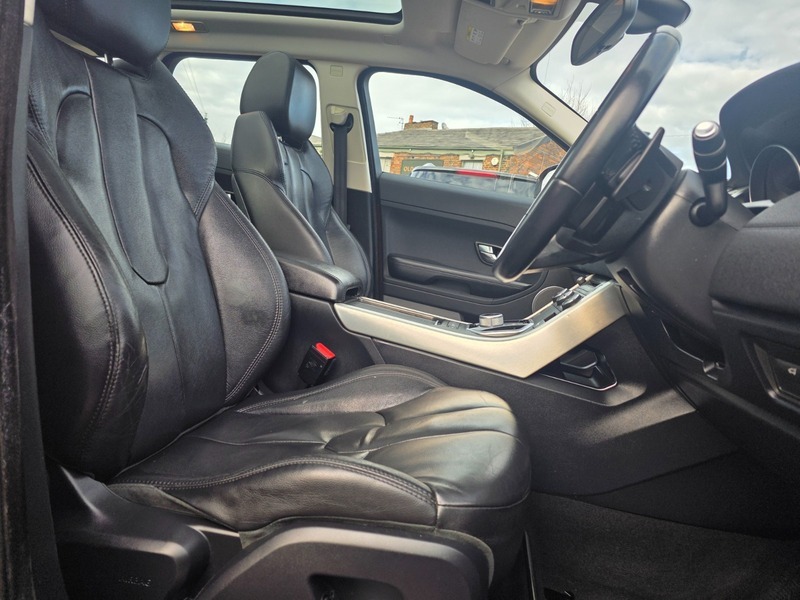 Land Rover Range Rover Evoque Sd4 Pure Tech Red