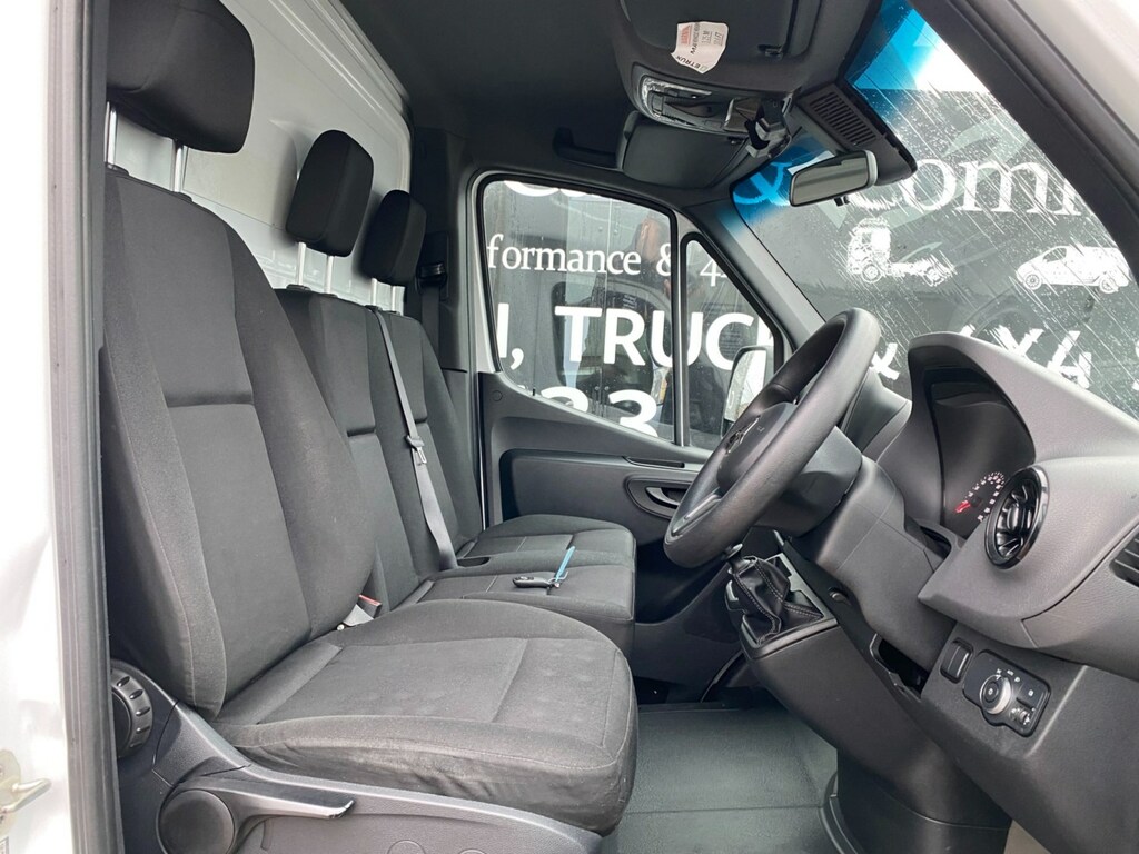 Mercedes-Benz Sprinter 315 Cdi 2.0 150 Progressive Luton Box Van Tail Lif GX72CCD White #6