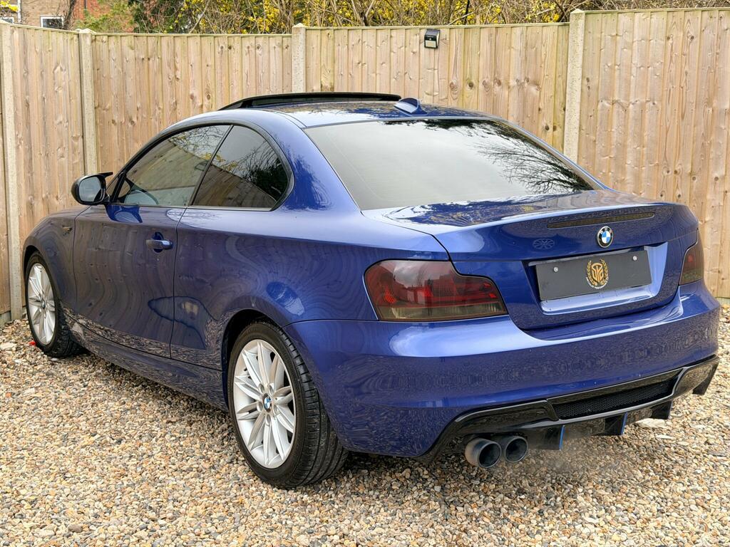 BMW 1 Series 2.0 120I M Sport Steptronic Euro 5 Blue #4
