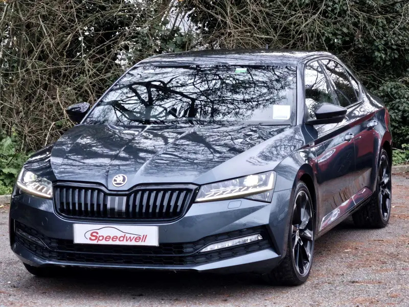 Skoda Superb 1.5 Tsi Act Sportline Plus Dsg Euro 6 Ss Grey