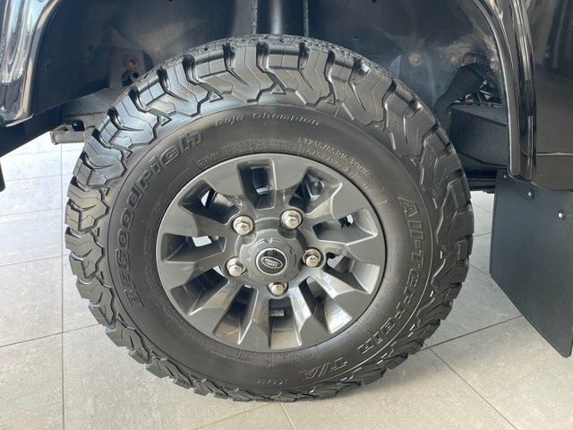 Land Rover Defender Tdci Hard Top Suv Black #5