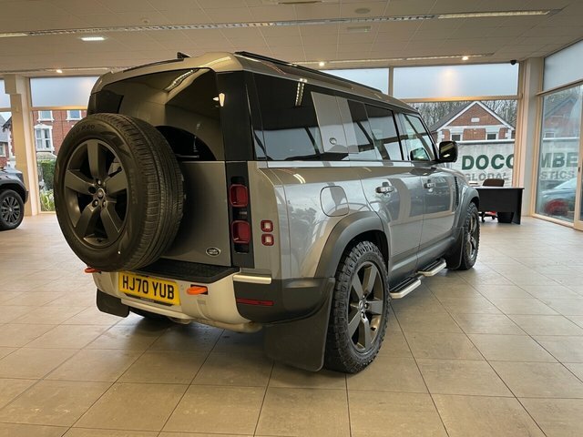 Land Rover Defender 110 D300 Mhev Hse Suv Grey #6