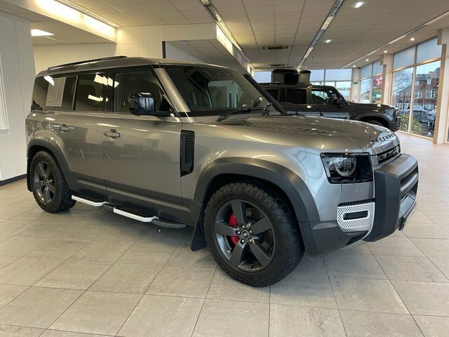 Land Rover Defender 110 D300 Mhev Hse Suv Grey