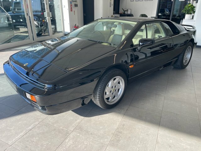 Lotus Esprit Esprit White #12
