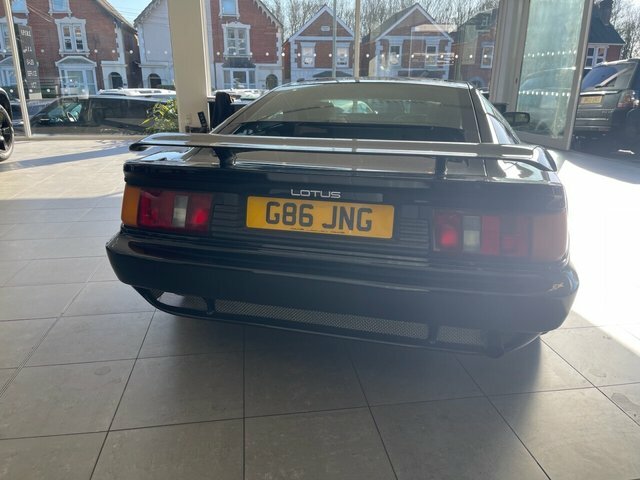 Lotus Esprit Esprit White #7