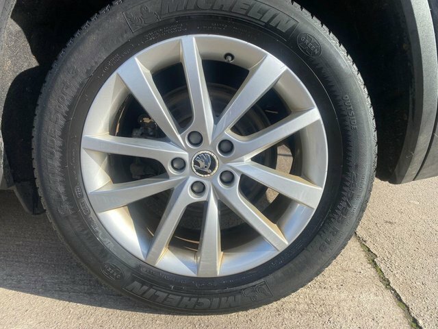 Skoda Kodiaq Tsi Act Se Suv MD17ZHZ Black #5