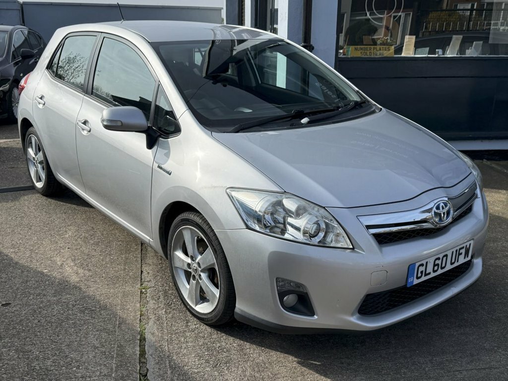 Toyota Auris Vvt-h T4 Hatchback Silver #2