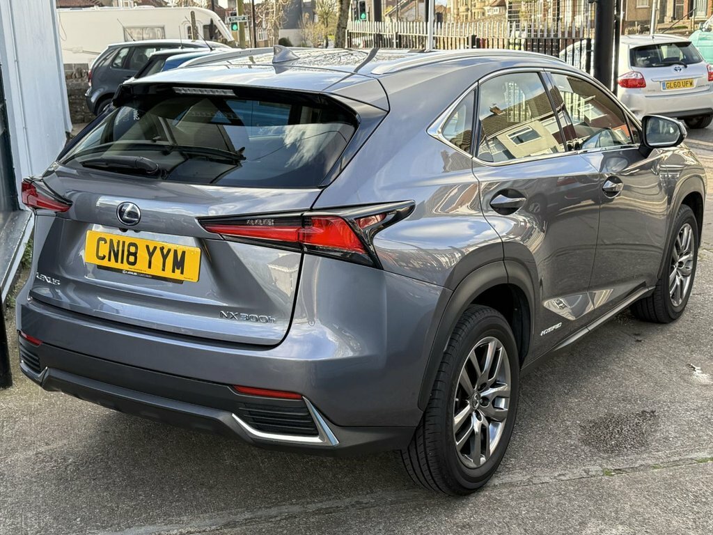 Lexus NX 300H Se Suv CN18YYM Grey #4
