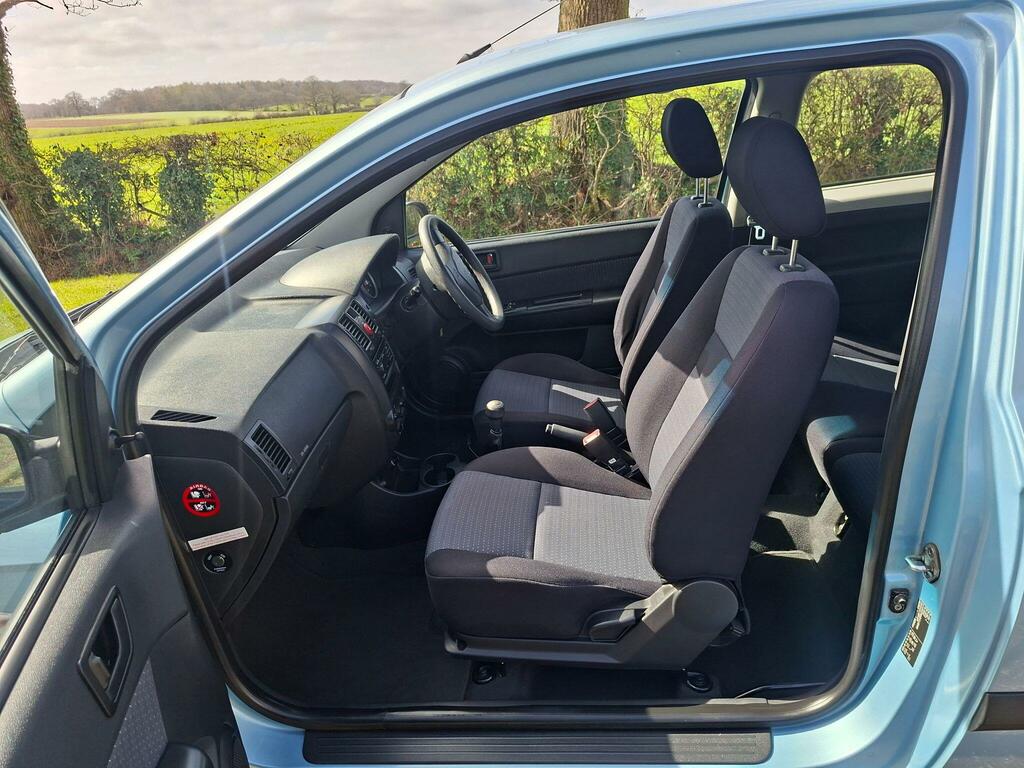 Hyundai Getz 1.1 Gsi Black #7