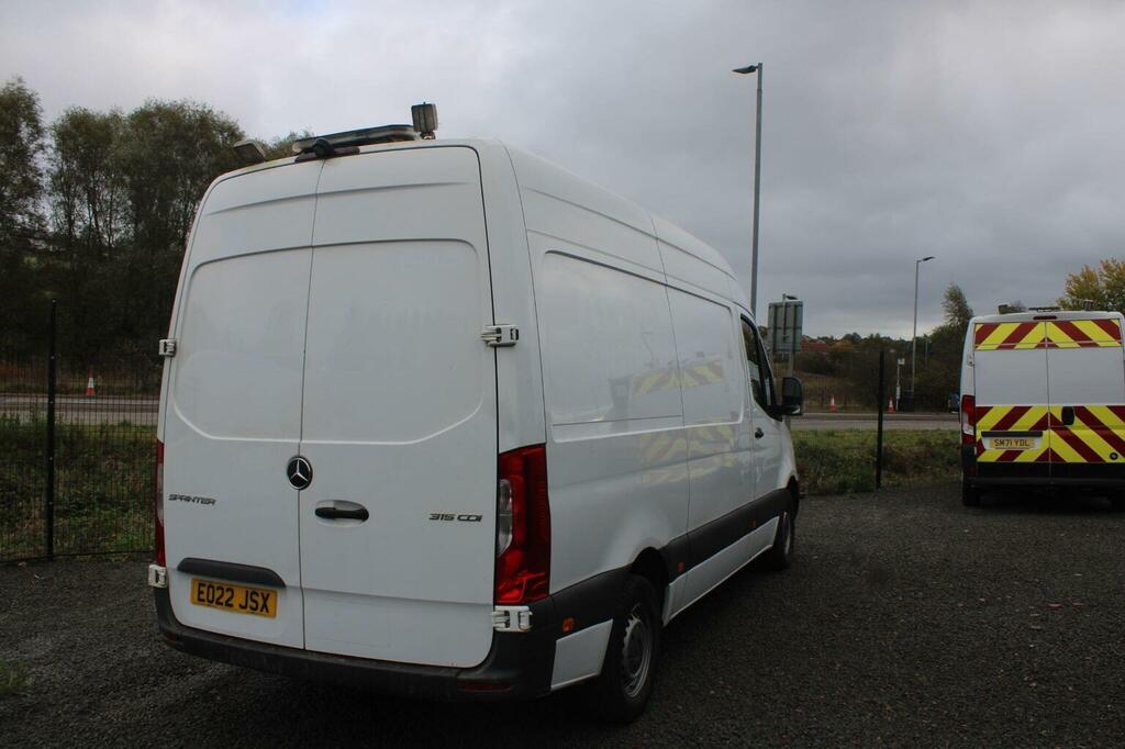 Mercedes-Benz Sprinter Panel Van 2.0 315 Cdi Progressive Rwd L2 H2 Euro 6 EO22JSX White #5