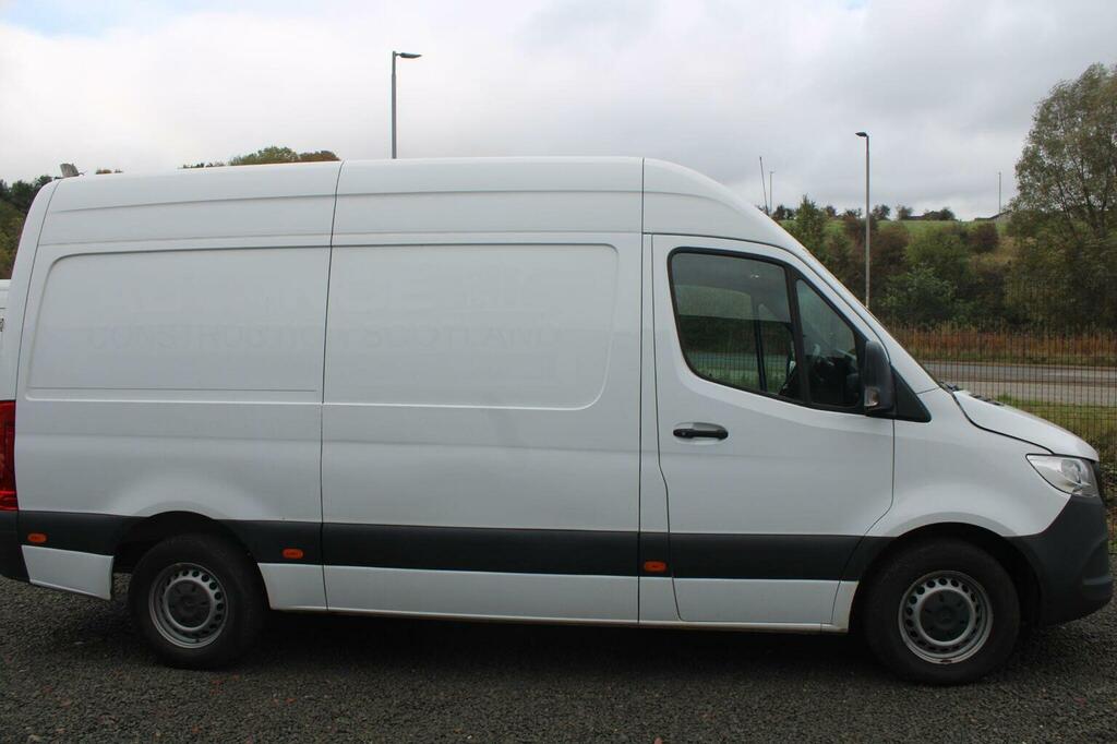Mercedes-Benz Sprinter Panel Van 2.0 315 Cdi Progressive Rwd L2 H2 Euro 6 EO22JSX White #3