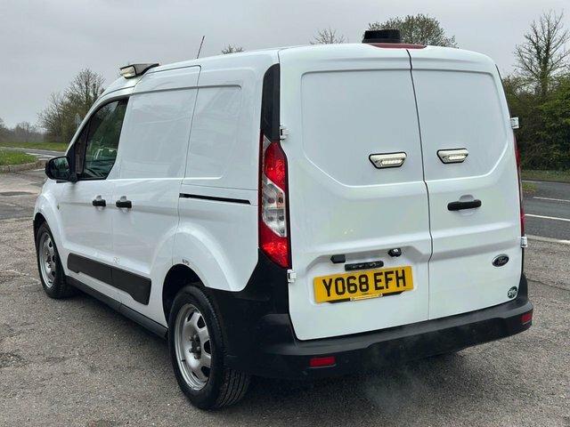 Ford Transit Connect 220 Ecoblue Panel Van YO68EFH White #5