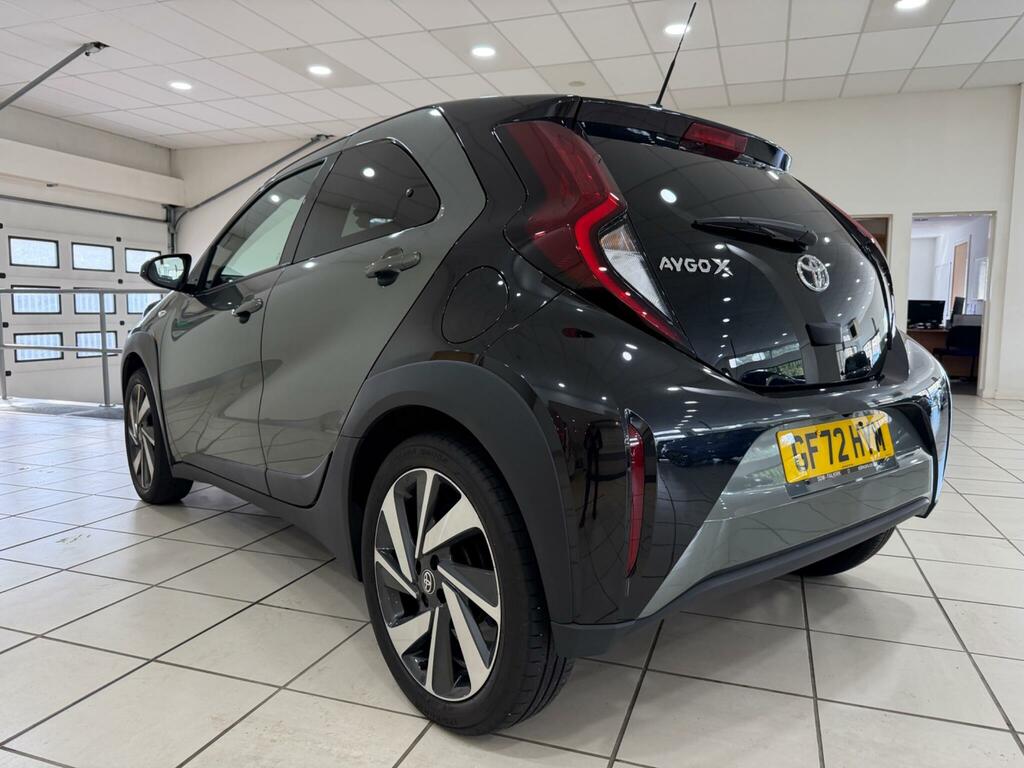 Toyota Aygo X 1.0 Vvt-i Edge Hatchback X-shift Euro 6 GF72HYM Green #4
